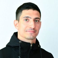 Яковлев Роман